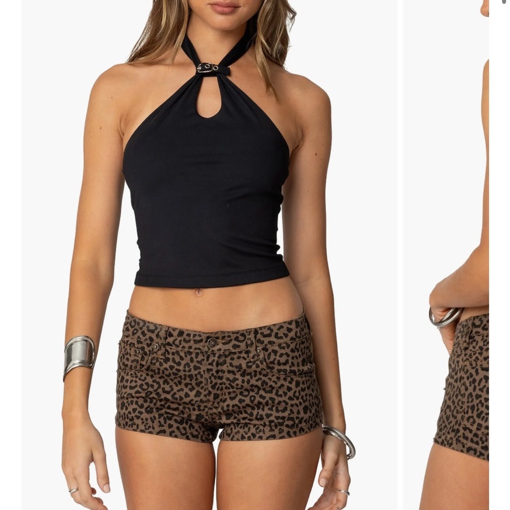NWT Edikted Alizee Belt Detail Halter Top. Size Medium